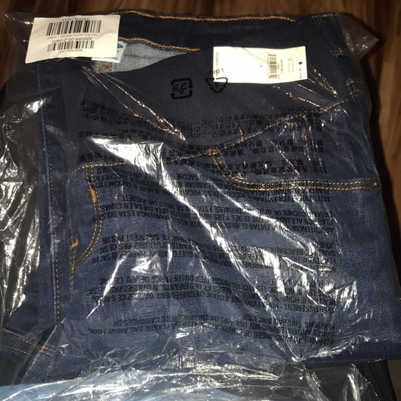 🎉🎉NEW🎉🎉Old navy maternity jeans - Picture 6 of 6